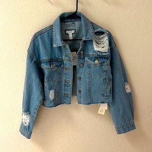 Destroyed cropped Jean jacket